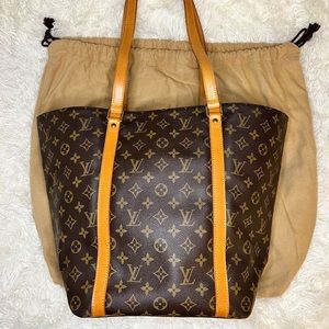 Louis Vuitton Sac Shopping Tote